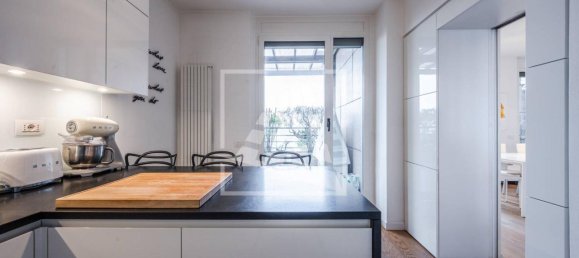 8 rooms Penthouse in Reggio Emilia, Italy No. 36747 21