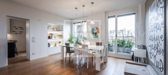 8 rooms Penthouse in Reggio Emilia, Italy No. 36747 12