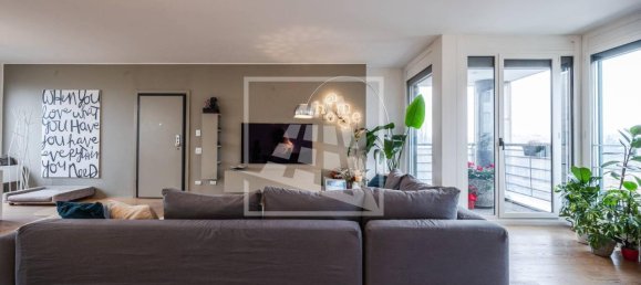 8 rooms Penthouse in Reggio Emilia, Italy No. 36747 16