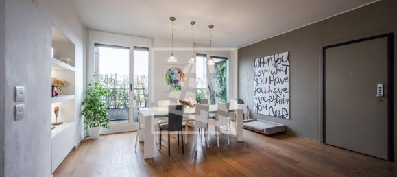 8 rooms Penthouse in Reggio Emilia, Italy No. 36747 13