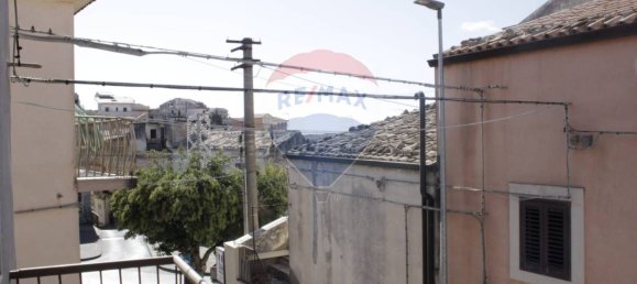 3 Schlafzimmer Haus in Monterosso Almo, Italy, Nr. 145383 27