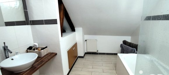 3 bedrooms House in Corancez, France No. 50220 15