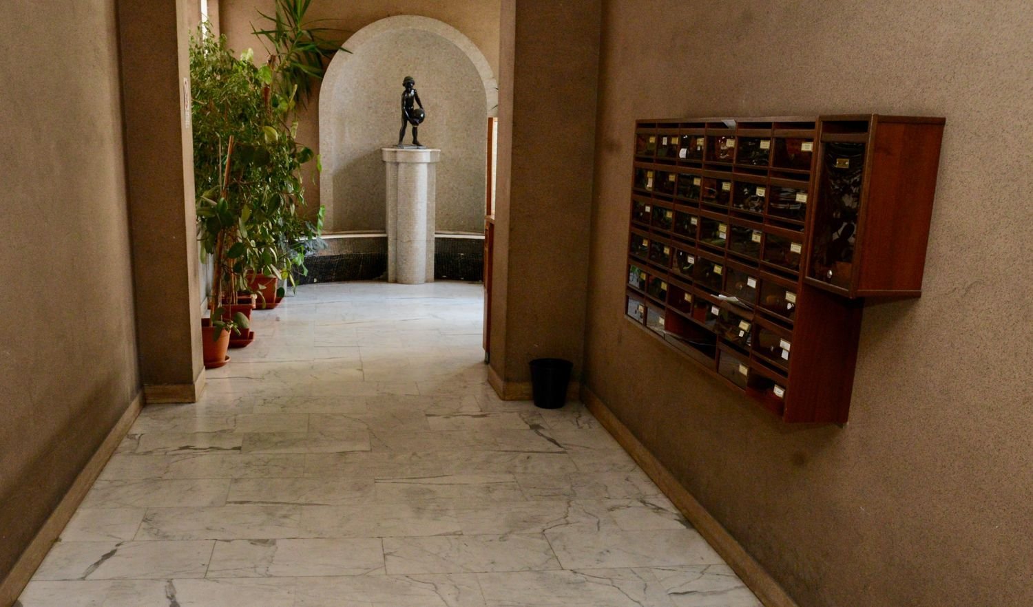 Квартира с 2 комнатами в Рим, Италия № 199728