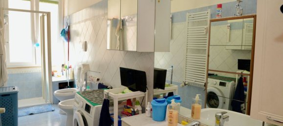 Квартира с 2 комнатами в Рим, Италия № 199728 13