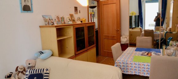 Квартира с 2 комнатами в Рим, Италия № 199728 26