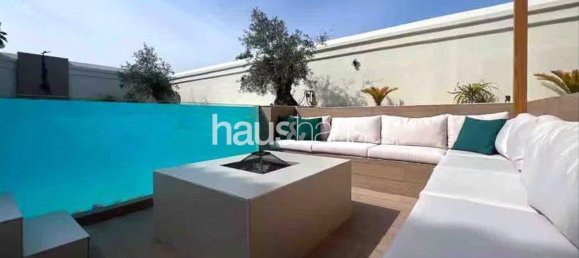 5 bedrooms Villa in Falcon City of Wonders, UAE No. 100402 13