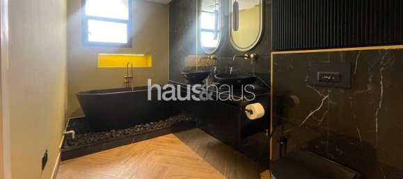 5 bedrooms Villa in Falcon City of Wonders, UAE No. 100402 20