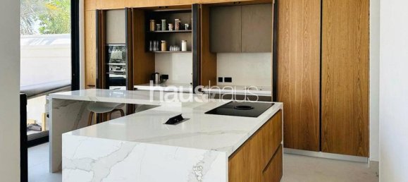 5 bedrooms Villa in Falcon City of Wonders, UAE No. 100402 5