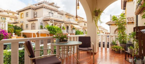 2 bedrooms Townhouse in Alicante, Spain No. 190529 3