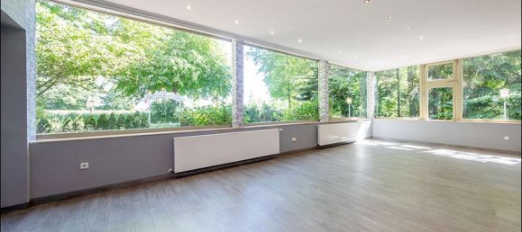 329m² Building in Ammerland, Germany No. 268056 6