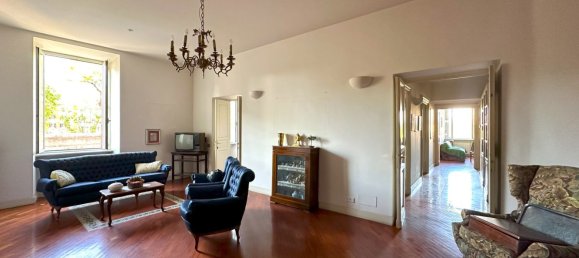 5 rooms Apartment in Rome, Italy No. 90171 7