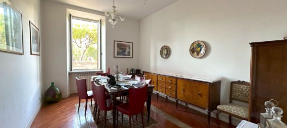 5 rooms Apartment in Rome, Italy No. 90171 21