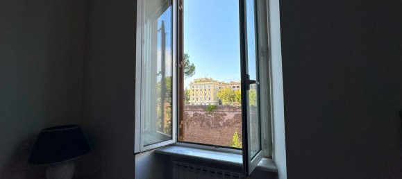 5 rooms Apartment in Rome, Italy No. 90171 12