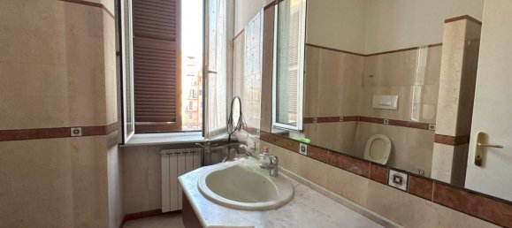 5 rooms Apartment in Rome, Italy No. 90171 40