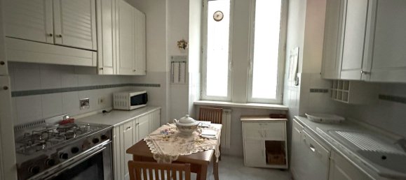 5 rooms Apartment in Rome, Italy No. 90171 22