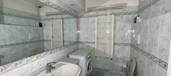 5 rooms Apartment in Rome, Italy No. 90171 39