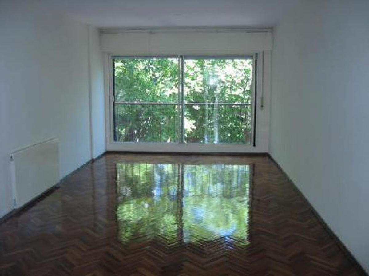 3 bedrooms Apartment in Montevideo, Uruguay No. 5692