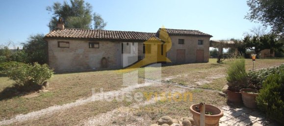 15 rooms House in Montecarotto, Italy No. 297832 44