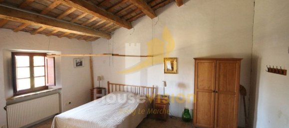 15 rooms House in Montecarotto, Italy No. 297832 16