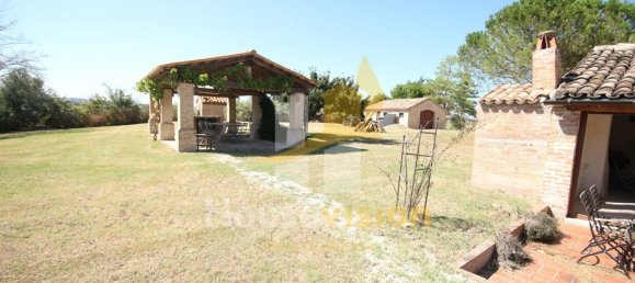 15 rooms House in Montecarotto, Italy No. 297832 34