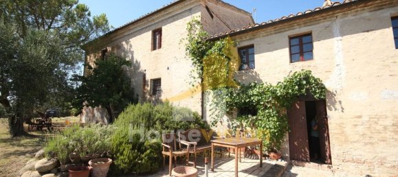15 rooms House in Montecarotto, Italy No. 297832 4