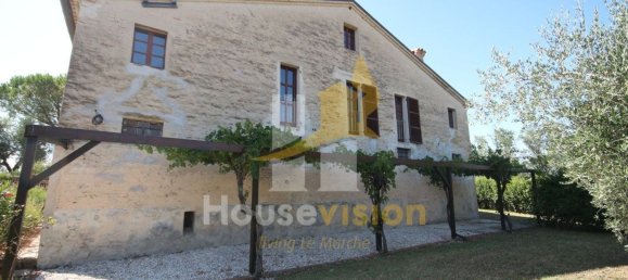 15 rooms House in Montecarotto, Italy No. 297832 6