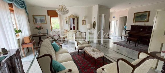 10-Zimmer Villa in Rende, Italy, Nr. 39868 18