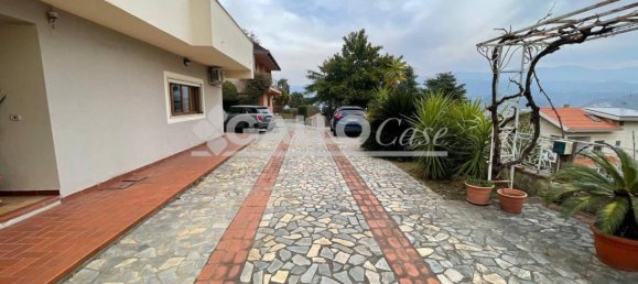 10-Zimmer Villa in Rende, Italy, Nr. 39868 3