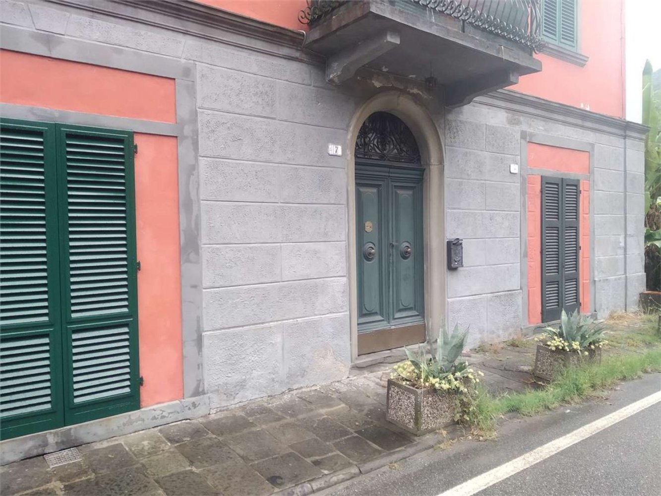 28 bedrooms Apartment in Borgo a Mozzano, Italy No. 382378