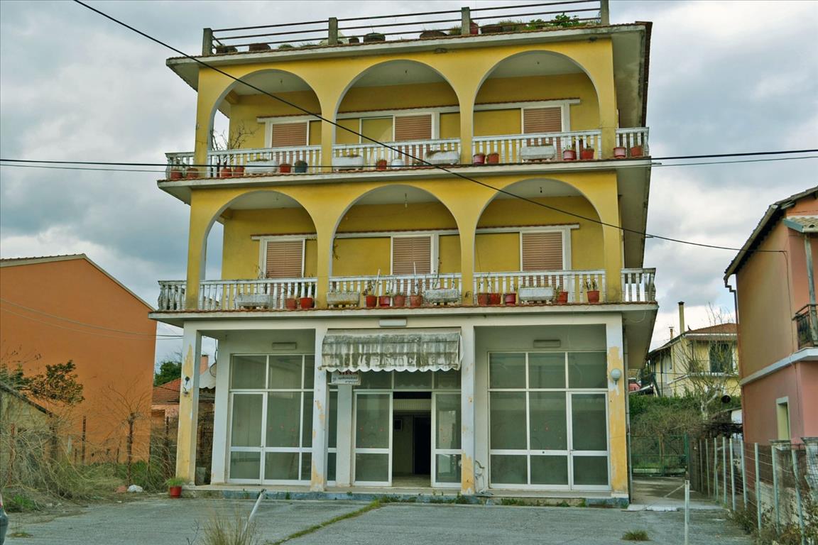 2 bedrooms Commercial property in Corfu, Greece No. 6014