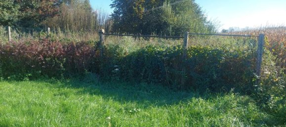  Land in Salency, France No. 218034 5