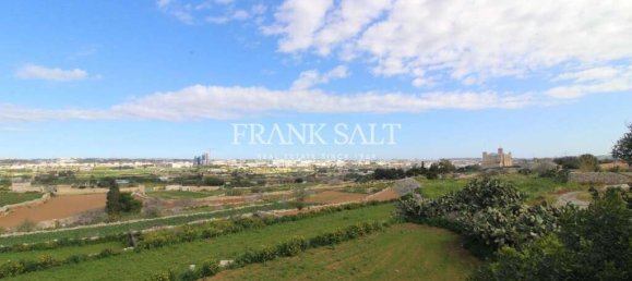 Quinta T3 em Zebbug, Malta N.º 236 49