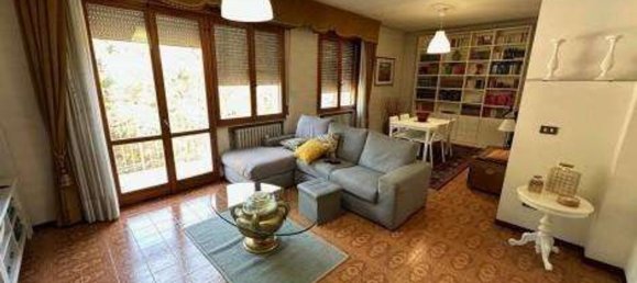 6 rooms Apartment in Pavullo nel Frignano, Italy No. 153358 2