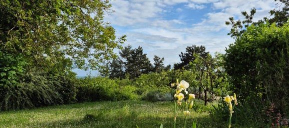 4 bedrooms House in Cergy, France No. 334358 9