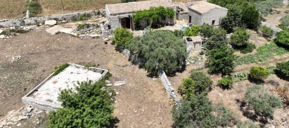 3 rooms House in Modica, Italy No. 224577 11