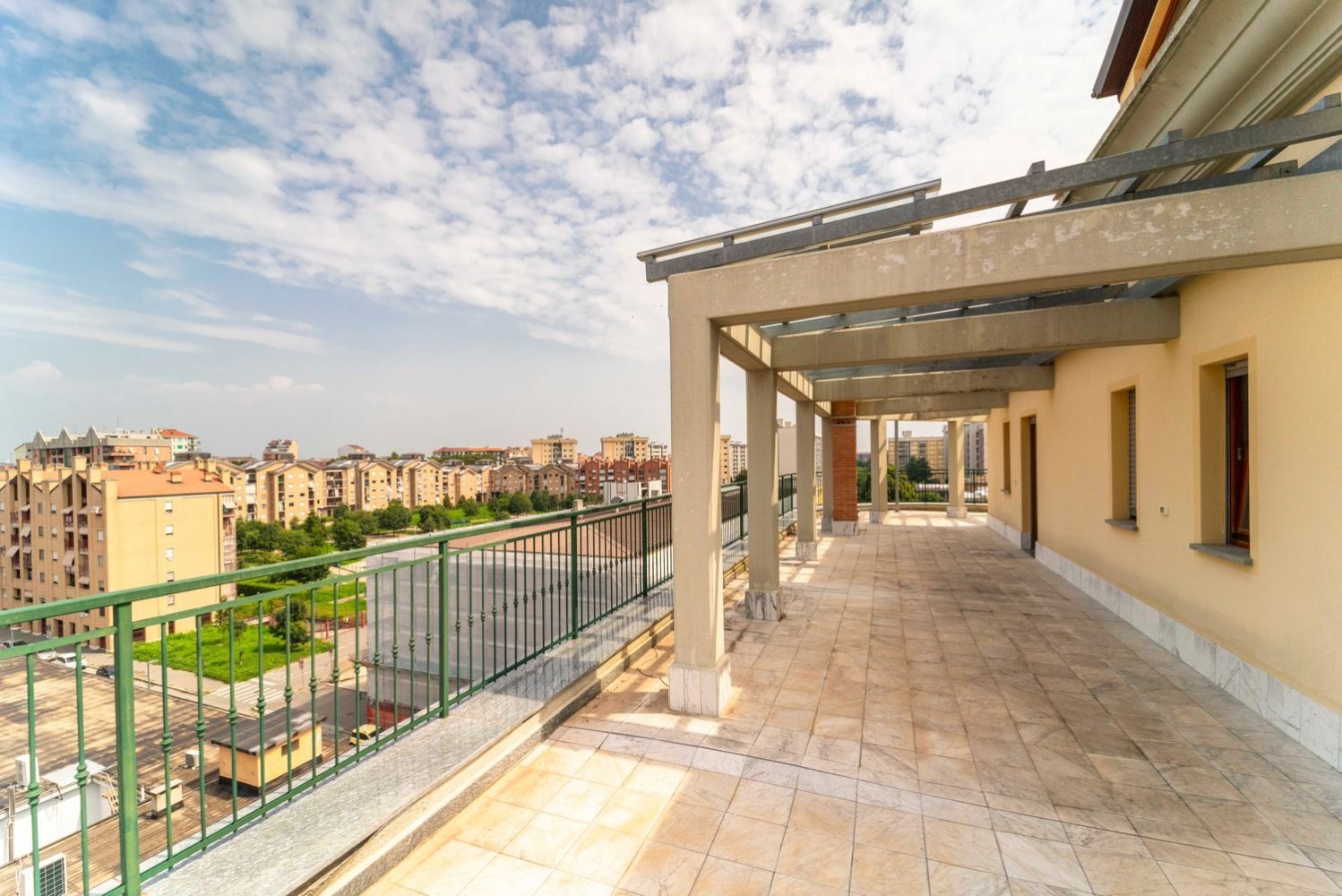 3-Zimmer Penthouse in Turin, Italy, Nr. 12609