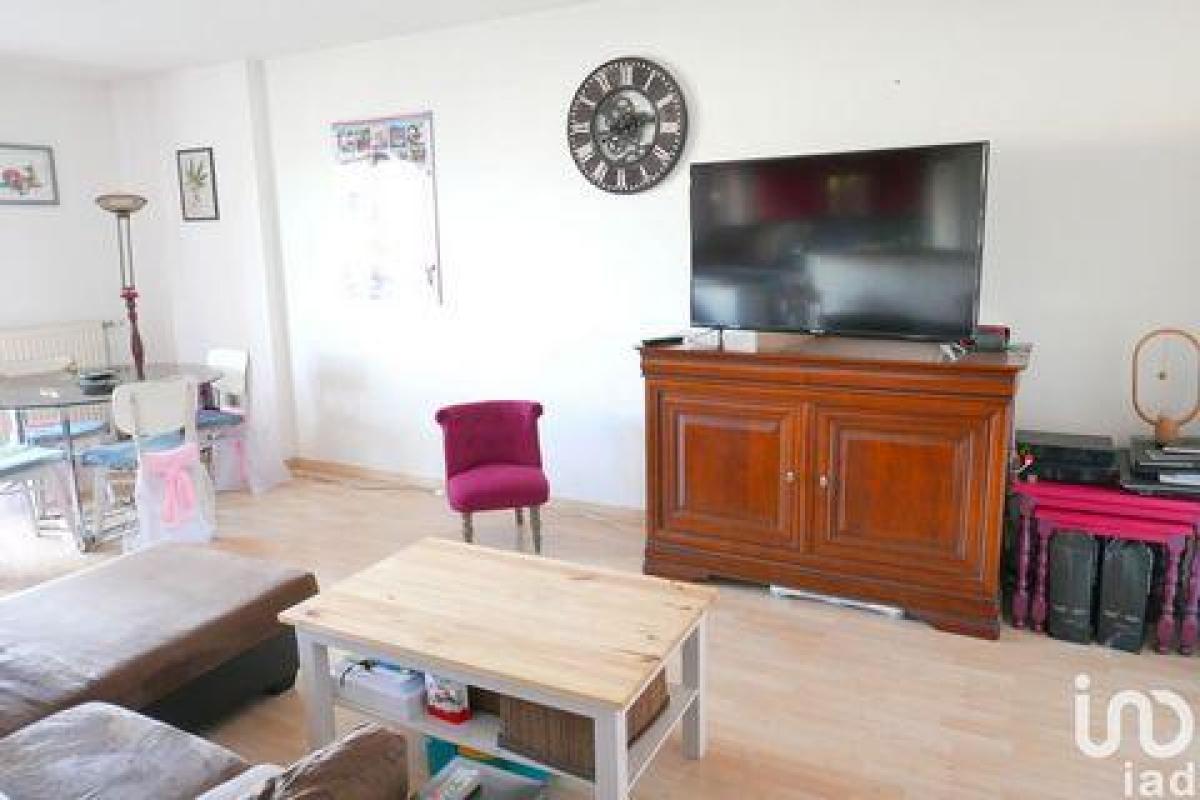 Apartamento com 2 quartos em condomínio em Bessancourt, France N.º 28321