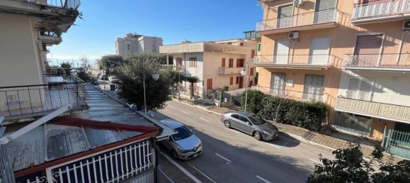 5-Zimmer Wohnung in Minturno, Italy, Nr. 30882 2