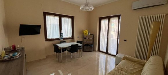 5-Zimmer Wohnung in Minturno, Italy, Nr. 30882 17