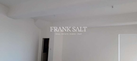 21m² Shop in Victoria, Malta No. 11971 6