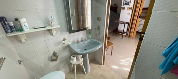 Apartamento de 1 dormitorio en Manfredonia, Italy No. 28071 22