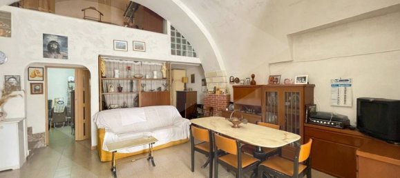 Apartamento de 1 dormitorio en Manfredonia, Italy No. 28071 28