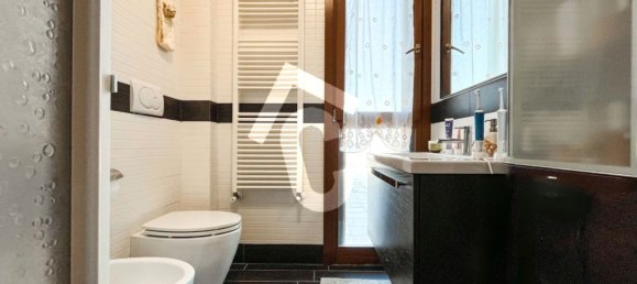 6 rooms House in Castelbellino, Italy No. 203615 24