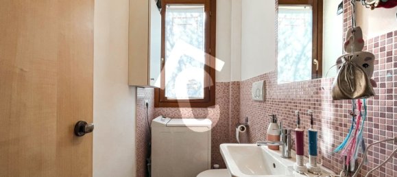 6 rooms House in Castelbellino, Italy No. 203615 26