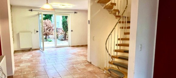 4 rooms Townhouse in Frankfurt am Main, Germany No. 56386 3