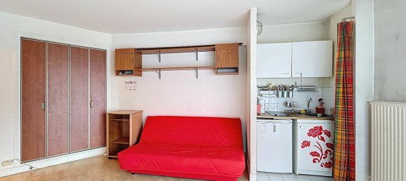 Studio à Paris, France No. 129735 2