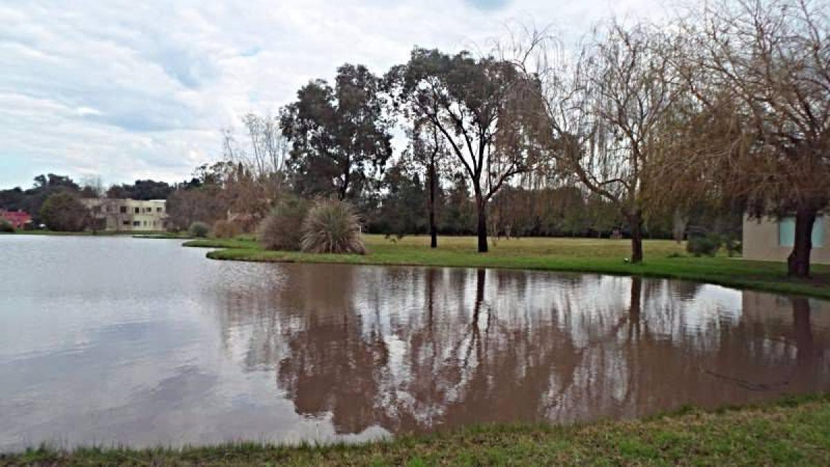  Land in Pilar, Argentina No. 110818