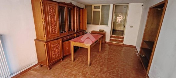 4 bedrooms House in Roana, Italy No. 282066 4