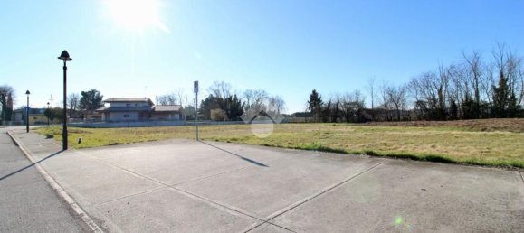 5236m² Land in Udine, Italy No. 86515 3