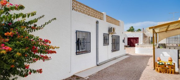 2 bedrooms Townhouse in Torrevieja, Spain No. 158322 10